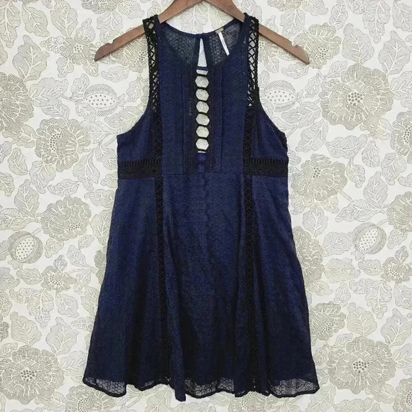 Free People High Neck Embroidered Keyhole Mini Tank Dress 4 2378 - Picture 1 of 10